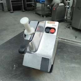 Vegetable cutter Dito sama 